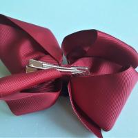 Barrette bordeaux gothique tete de mort