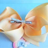 Barrette kawaii noeud