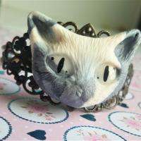 Bijou chat fait main