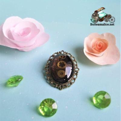 Broche steampunk engrenage