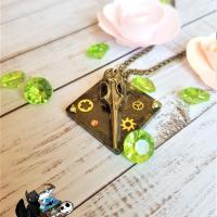 Collier corbeau steampunk