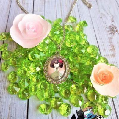 Collier retro vintage