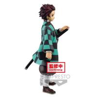 Figurine demon slayer kimetsu no yaiba tanjiro kamado 24cm