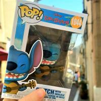 Figurine pop stitch with ukulele n 1044 2 