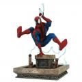 Figurine spiderman diamond select 1