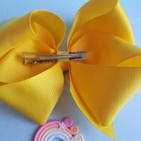 Grosse barrette jaune