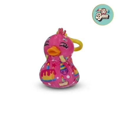 Mini peluche canard anniversaire gateau rose bagclip 8cm 840331933352