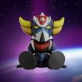 Plastoy grendizer chibi tirelire goldorak assis 2 