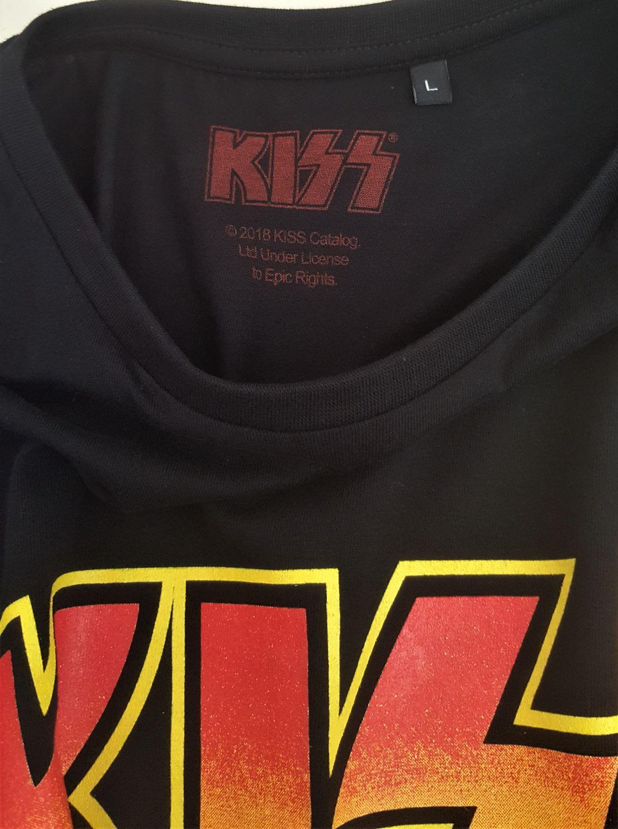 T shirt kiss rock 1